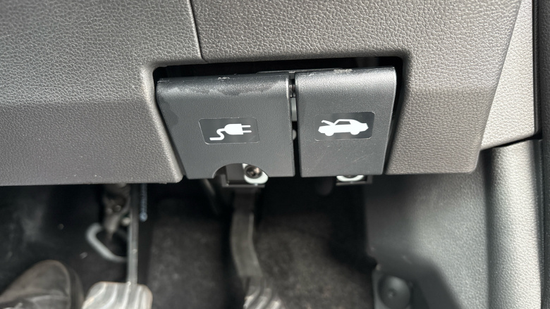 Dacia Spring 27kWh Expression 65 48kW 5dr Auto Electric Hatchback